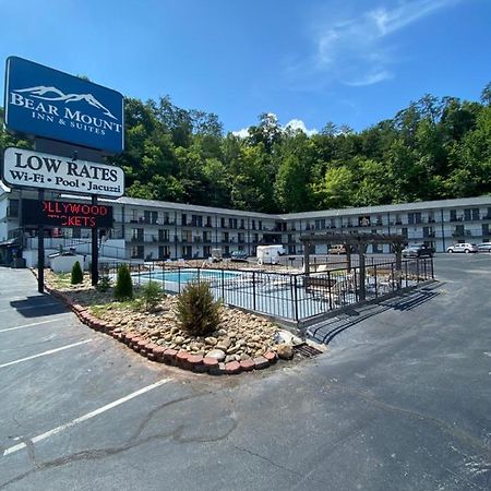 Bear Mount Inn & Suites Pigeon Forge Exterior foto