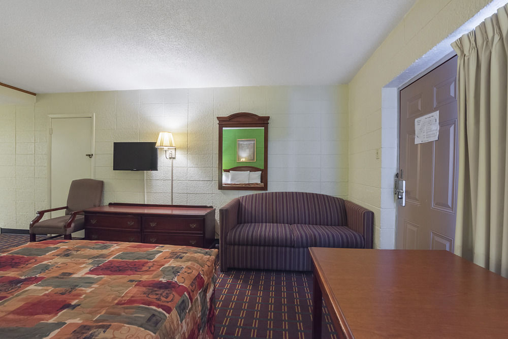 Bear Mount Inn & Suites Pigeon Forge Exterior foto